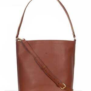 NWT Ela Mia Bucket Bag :: Walnut Pebble 🛍️